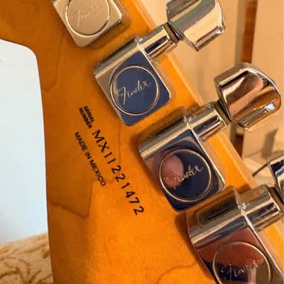 Fender Stratocaster 2011 - Sunburst image 4