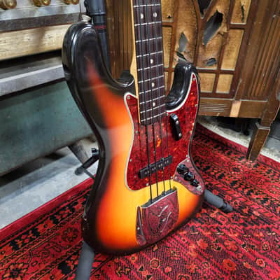 1965 Fender Jazz Bass 3 tone Sunburst image 4