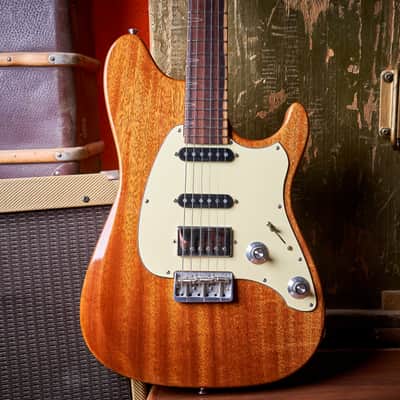 Mano Guitars "The Iconic" - Slightly Aged image 3