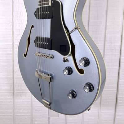 Eastman T64 Trapeze - Iced Blue Metallic P2600073 image 8