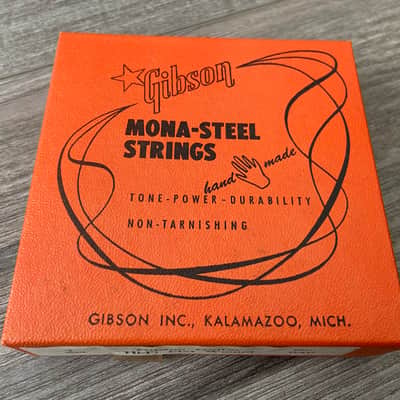 Gibson Retail display box with 10 NOS sets of 1950s Gibson Mona-Steel Strings image 20