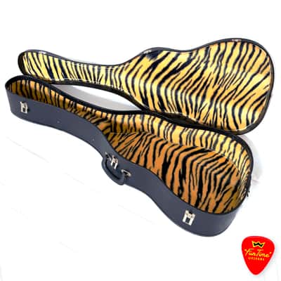 Vintage Tiger Print Plush Hardshell Case for Acoustic ¾-sized Parlor Guitar image 3