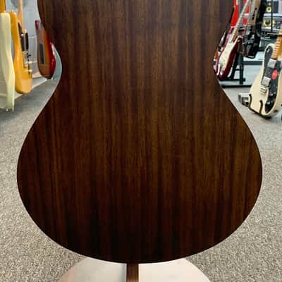 Breedlove Discovery S Concert Sitka-African Mahogany image 5