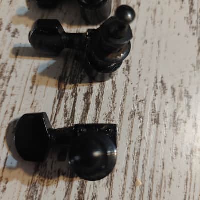 Cort 6 in line Two Point Mount Tuners Black MIK vintage 1980s (Good for Fender/Ibanez) image 2