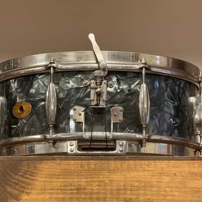 1950's Slingerland 5.5x14 Gene Krupa Radio King Black Diamond Pearl Snare Drum Solid Shell image 5