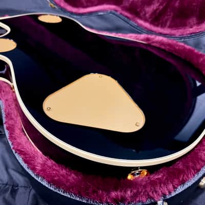 Gretsch Gretsch Guitars G6134TG Limited-Edition Paisley Penguin w/String-Thru Bisgby Electric Guitar Gold Paisley 2025 - Gold Paisley & Black image 18