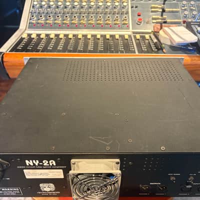Electro-Harmonix NY-2A Stereo Compressor image 8