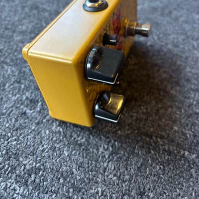 MI Audio Cross Over Drive 2010s - Yellow image 6