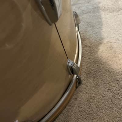 Ludwig No. 989 Big Beat Outfit 8x12 / 9x13 / 16x16 / 14x22" Drum Set (3-Ply) with Pointed Blue/Olive Badges 1973 - 1976 - Maple Cortex image 8