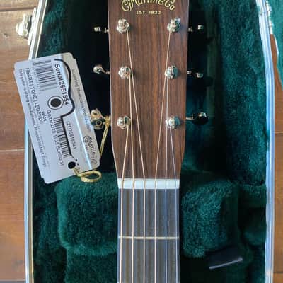 Martin D-28 Sunburst D28 #2651854 4lbs 7oz USA Made image 4
