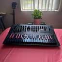 Korg Minilogue Bass 37-Key 4-Voice Polyphonic Synthesizer 2022 - Present - Black