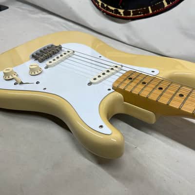 Fender 1981 Bullet Doublecut Electric Guitar with Hard Shell Case image 18