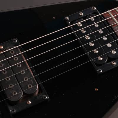 Gibson Flying V 1988 USA – Ebony – Vintage Modified – Shift 2001 Tremolo – Original Case image 6