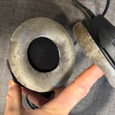 Beyerdynamic DT 990 Pro 250 Ohm Open-Back Over-Ear Monitoring Headphones 2010s Black/Grey image 4