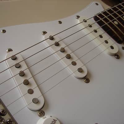 FGN  Fujigen J Standard Strat JST-5R MIJ  2013 , Lollar Vintage Blonde Neck Pickup image 7