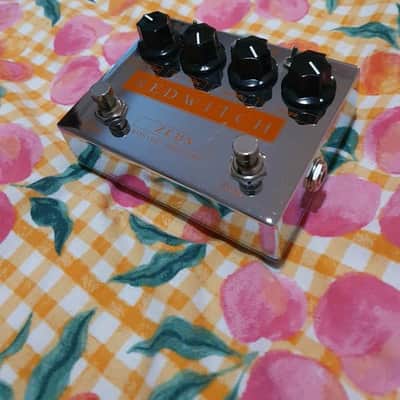 *RARE* Red Witch Zeus Bass Fuzz Suboctave 2010s - Chrome Bild 2