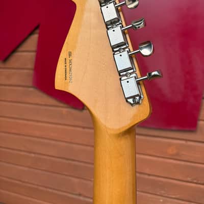 Fender Vintera III Early '60s Bass VI - 3-Color Sunburst, Rosewood image 7
