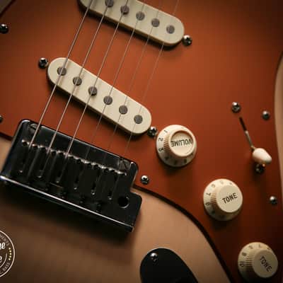 2009 Fender American Deluxe Stratocaster S1 Honey Blonde image 5