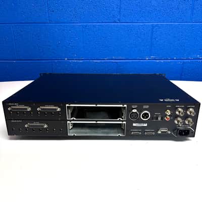 Avid HD I/O 8x8 Analog Pro Tools HD / HDX Audio Interface - Silver image 3