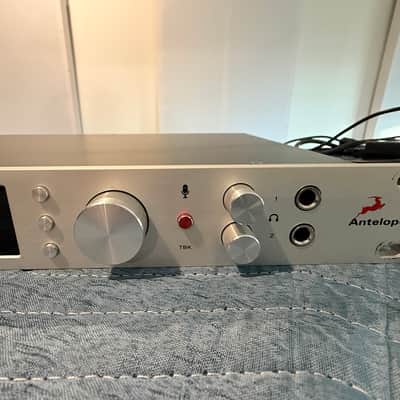Antelope Audio Discrete 8 Synergy Core Thunderbolt / USB Audio Interface with Onboard DSP 2019 - Present - Silver image 4