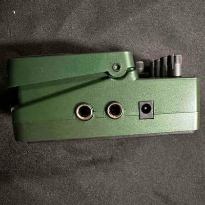 Behringer EM600 Echo Machine Pedal 2010s - Standard image 2