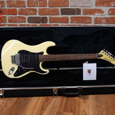 Kramer USA Pacer Deluxe White 1985 w/Hard Shell Case image 2