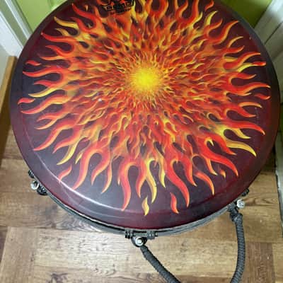 Remo-Djembe Mondo 14" Flames Skyndeep - Flame image 5