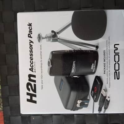 Zoom H2n Handy Recorder with APH-2n Accessory Pack 2010s - Black image 2