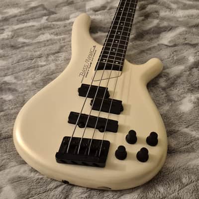 TUNE Bass Maniac TB-02PJ - 1988 - MIJ - Vintage White - 4-String - Active - Made in Japan image 4