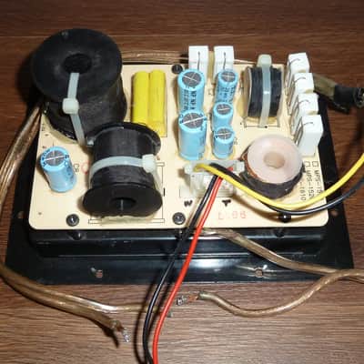 SINGLE MILLER & KREISEL M&K PROFESSIONAL MPS-1610 MONITOR 2 WAY CROSSOVER/X'OVER image 2