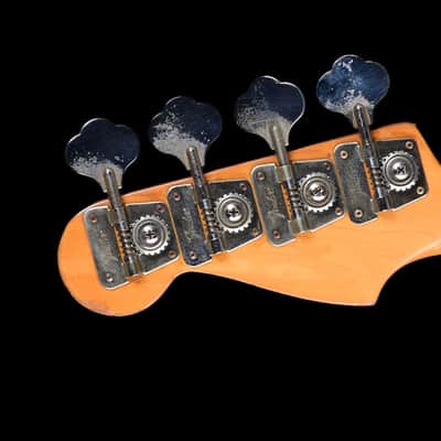 Fender Precision Bass 1981 - Cherry Sunburst image 8