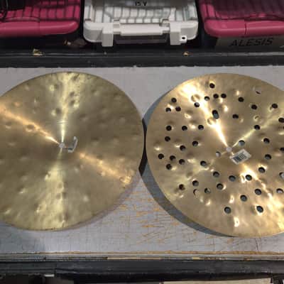 Zildjian 14" K Custom Special Dry Hi-Hat Bottom Dry FX Top Cymbals (Pair) image 6