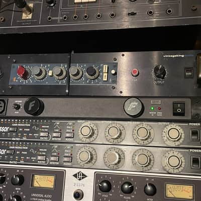 FURMAN PL-8CE Power Conditioner with Front Lights 10A image 9