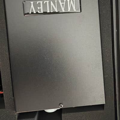 Manley Labs Reference Cardioid Large Diaphragm Tube Condenser Microphone 2010s - Black image 4