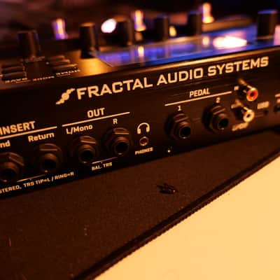 Fractal Audio AM4 Amp Modeler 2025 - Present - Black image 2