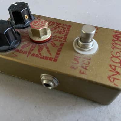 AnalogMan Sunface Fuzz w/NKT275 White Dot image 4