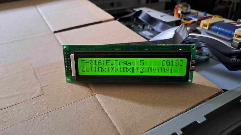 Roland U-220 U220 JV-880 JV880 Original Screen LCD Display for replacement image 1