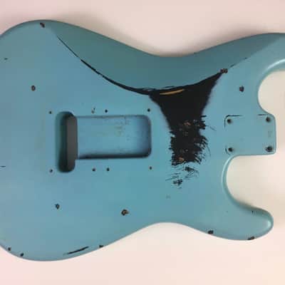 Lefty Vintage 1995 Fender Heavy Relic Strat Guitar Body Daphne Blue Nitro 4.3 Lb image 6