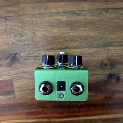 Way Huge WM41 Smalls Swollen Pickle Fuzz MkIII 2020 - Present - Green image 2