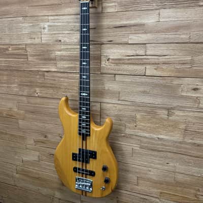 Yamaha BB2000 Broad Bass -Neck Thru -Natural -1981 Made in Japan w/ ProTec Bag image 3