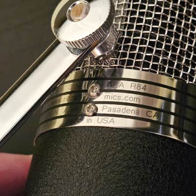 AEA R84 Ribbon Microphone image 4