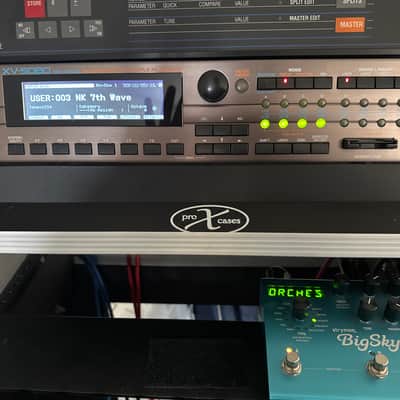 Roland XV-5080 - UPGRADED Black LCD SRX 11, SRX 06, SRX 09 image 2