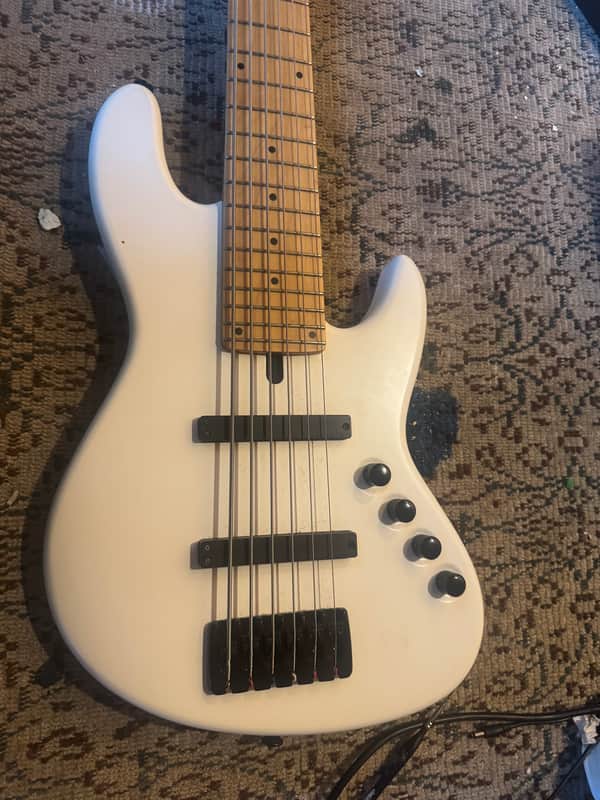Maruszczyk Elwood 6 2020 - White