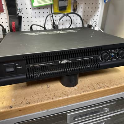 QSC PL380 Powerlight 3 Series Lightweight Rack-Mounted Power Amp 2010s - Black image 1