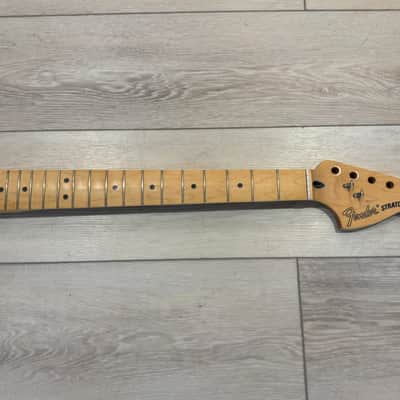 New Old Stock Open Box Fender Deluxe Maple Stratocaster Neck 22 Narrow Tall Frets 12" Radius image 3