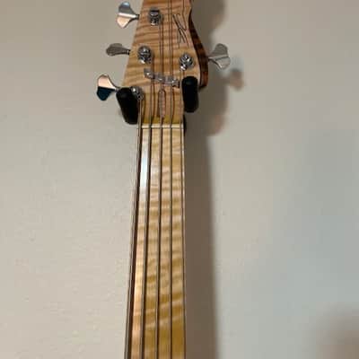 JLC Guitars Passage Bass 5f - Tobacco Burst image 5