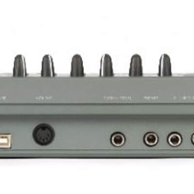 Novation XioSynth 25 10-Voice Synthesizer 2007 - Silver image 3