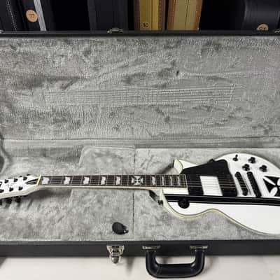 LTD Iron Cross James Hetfield Signature 2020 NOS Very Good Condition (78) image 6
