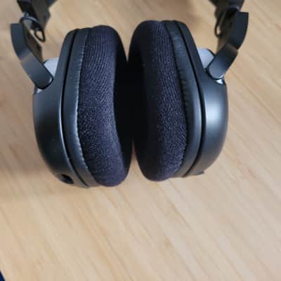 Yamaha YH-WL500 Wireless Headphones 2023 - Present - Black image 9