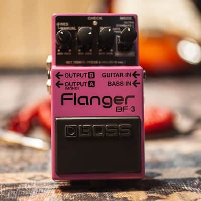 Boss BF-3 Flanger Guitar Effects Pedal image 6